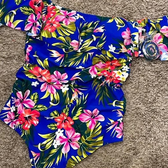 Kona Sol Sz 14W One Piece Swimsuit Floral Ruffle Top Drop Shoulder - Picture 3 of 10